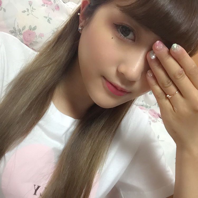 foto-selfie-nutup-mata