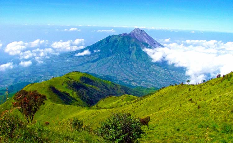 gunung andong