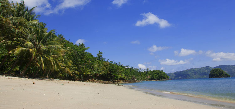pantai pelang