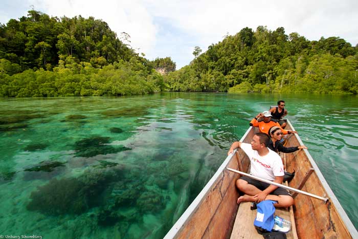 kali biru raja ampat via https://untung09.wordpress.com