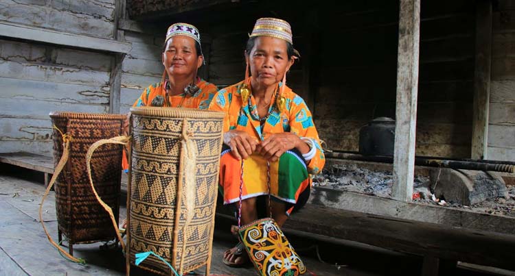 kampung adat bena