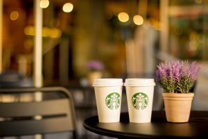 Kisah Sukses Howard Schultz