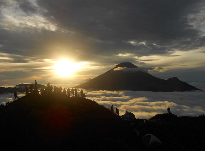 destinasi wisata gunung