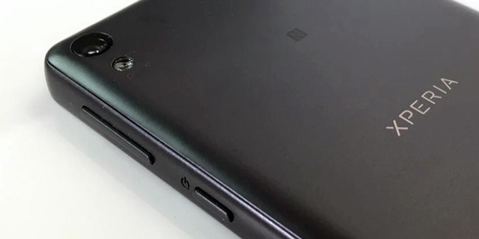 Sony Experia E5