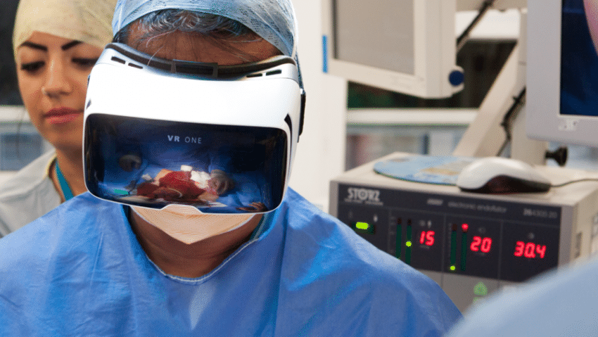 Dampak Yang Diberikan Teknologi Virtual Reality Kepada Manusia