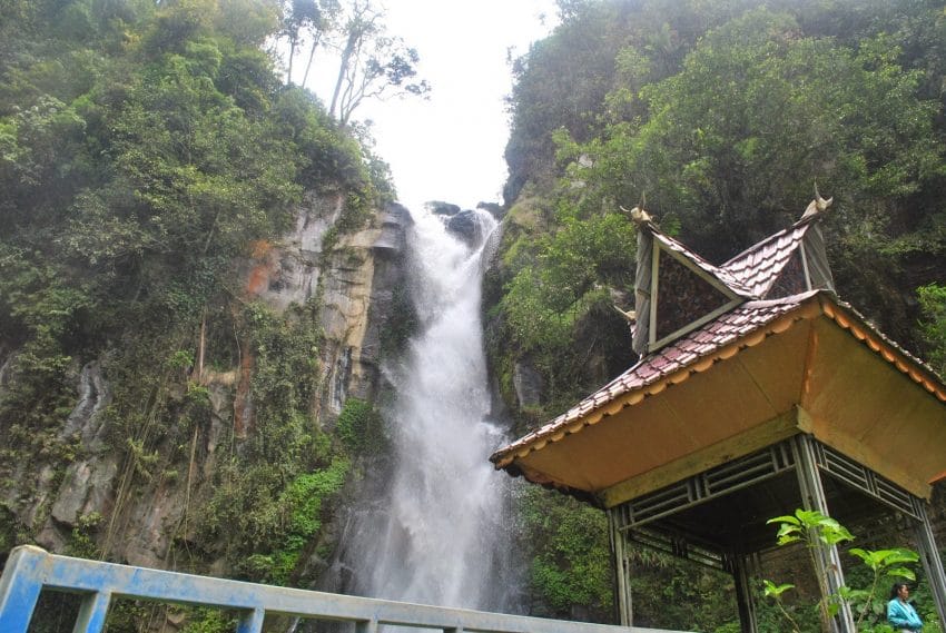 air terjun di sumatera utara