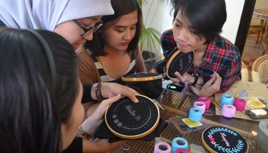 bisnis kreatif anak muda 