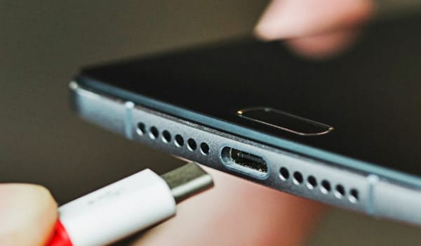 Teknologi smartphone yang bakal booming di tahun 2018
