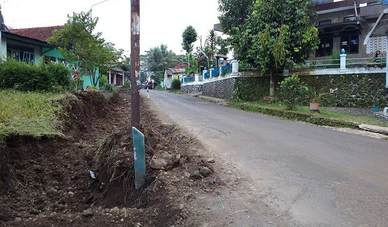 Pelebaran Jalan