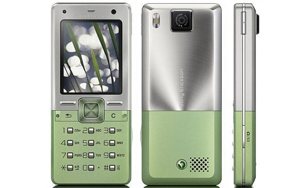 Ponsel Sony Ericsson