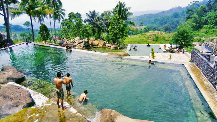 tempat wisata di Purwakarta
