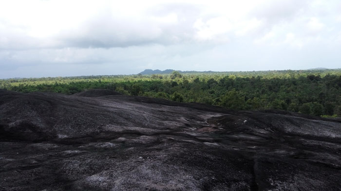 Gunung Batuan Legenda