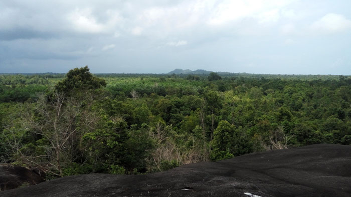 Gunung Batuan Legenda