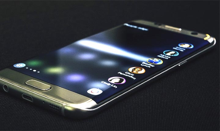 Smartphone layar lengkung terbaru