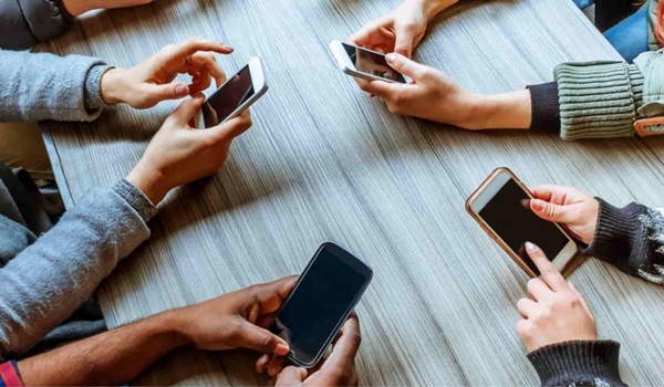 bisnis menjual smartphone