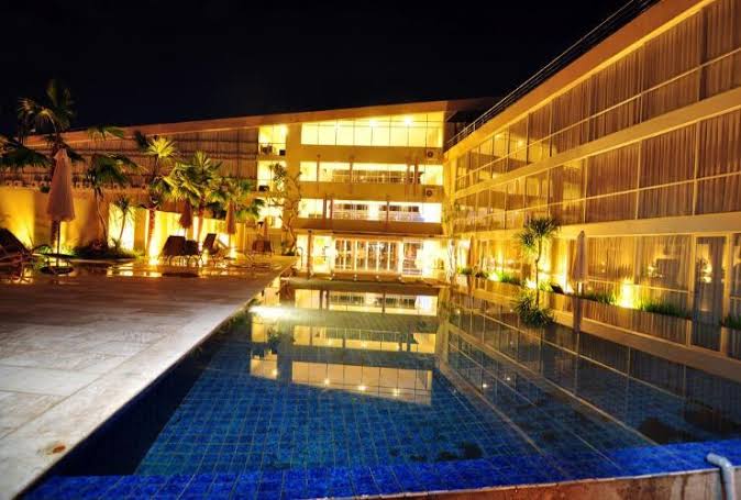 Hotel royal Jember