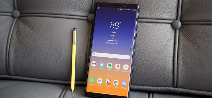 Smartphone dengan Stylus Pen