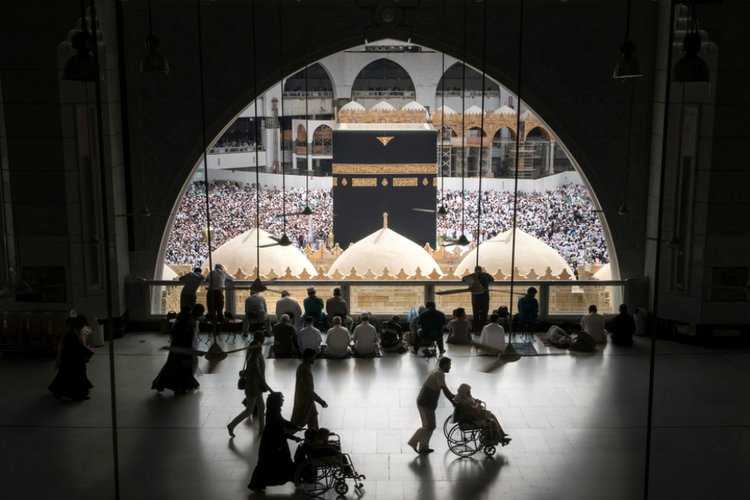 Travel umroh terbaik di jakarta