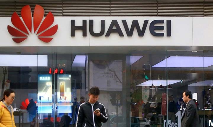 huawei pimpin pasar
