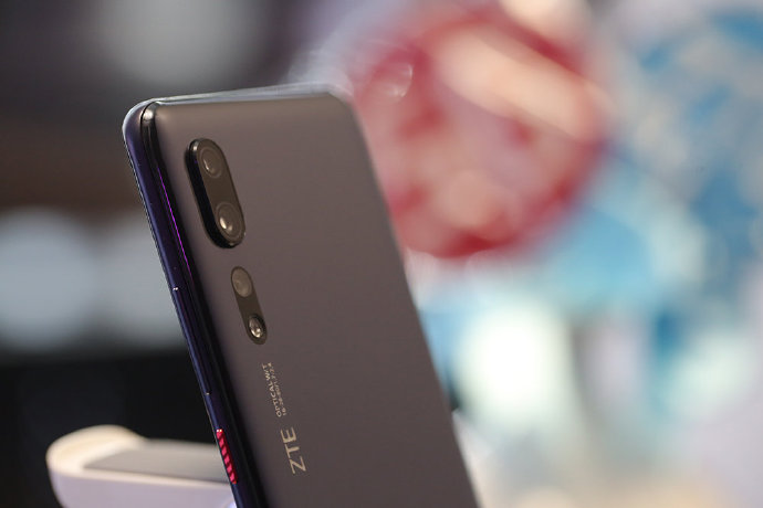 Bocoran ZTE Axon 10s Pro