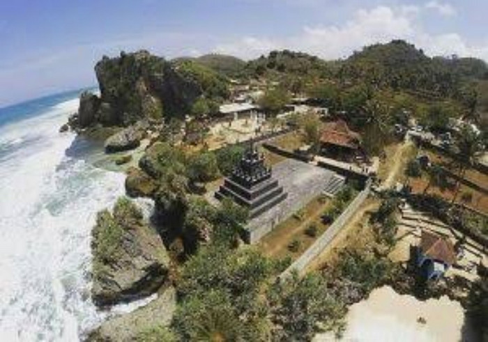 Pantai Ngobaran