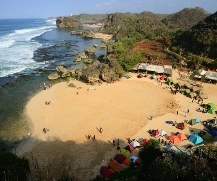Tempat Camping seru dan indah