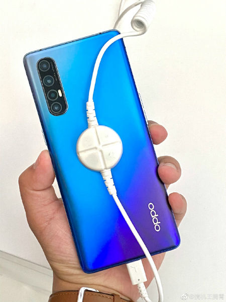 Penampakan Langsung Oppo Reno 3 5G