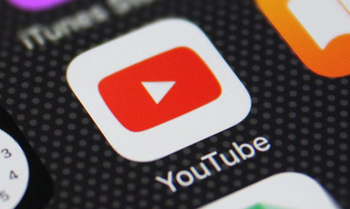 fitur kartu profil youtube