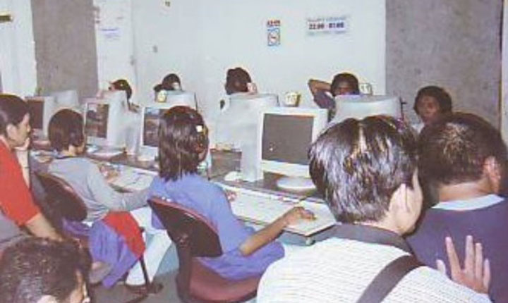 Sejarah warnet